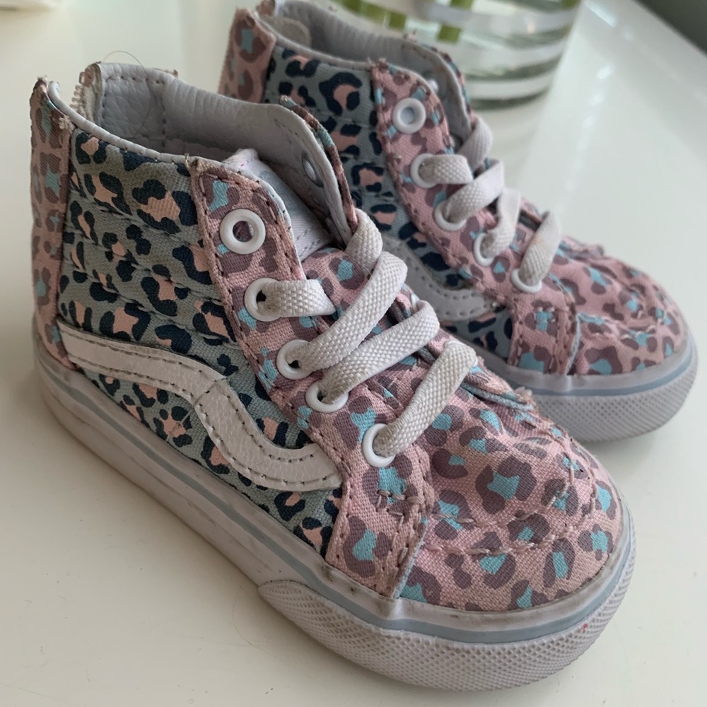 Vans size 5